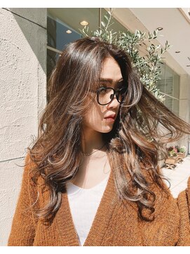 エクリフルール(equri fleur) ロング×柔らかベージュカラー