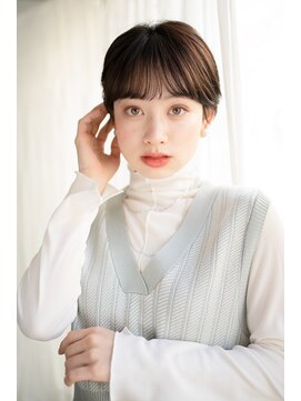 マグノリア オモテサンドウ(MAGNOLiA Omotesando) 前髪で目力アップ！美髪コンパクトカールショート・・・HINATA