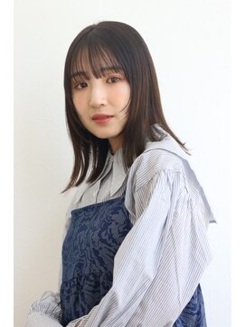 ルーチェ(Luce) ◆ナチュラル外ハネストレートヘア/アッシュグレーカラー◆