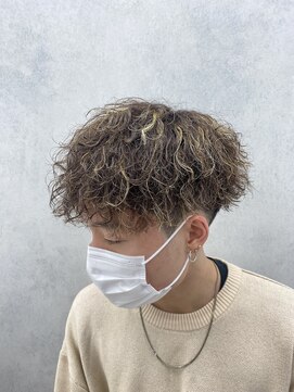 ルースト 西院店(ROOST) ツイスパ×金メッシュ