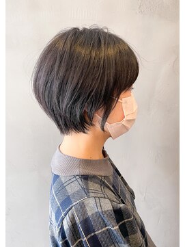 ニジュウニパーセント(22%) 大人可愛い３０代４０代５０代　小顔ハイライト　ショートボブ