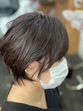 ヘアーアンドメイク アネラガーデン(HAIR&MAKE Anela garden) 耳掛けショート
