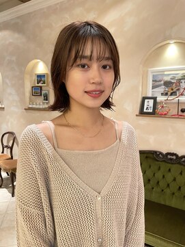 ビュートリアム265(BEAUTRIUM 265) ボブレイヤー・ベージュ・顔周りカット・銀座日比谷20代30代