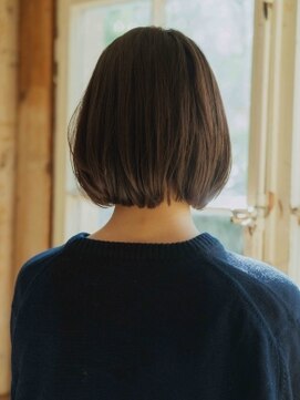 ヌル いわき(neul) 【neulいわき】前上がりボブ