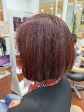 ラディシュ さがみ野(RADISH) 小顔ストレートボブチェリーピンクモード