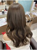 ヘーゼルオリーブベージュ