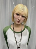 抜きっぱなしブロンド×切りっぱなしボブ/イメチェンスタイル