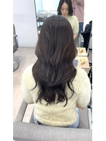 エラ(Ella)&nbsp;髪質改善カラーで柔らかウェーブも艶髪に