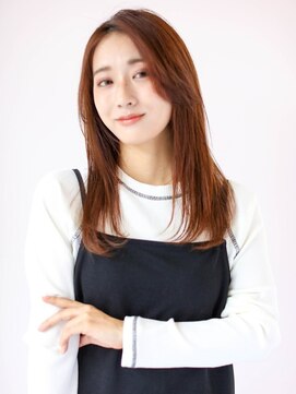 ガリカ 渋谷(Gallica) レイヤーカットで叶うこなれワンカールストレート