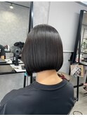 ボブ/ミニボブ/切りっぱなしボブ/外ハネ/外ハネボブ/前下がり