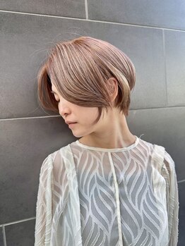 オルガ(olga)の写真/表面の動きと立体感がより引き立つように顔まわりのバランスにもこだわりハイライトとの相性も◎