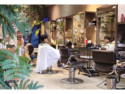 フォーエイチプラス(4H+)の写真