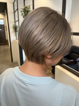 白髪ぼかし/ハイライト/髪質改善/レイヤーカット/天王寺/阿倍野