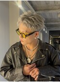 スパイキーショートメンズショートメンズカットブリーチシルバー