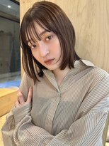 アンガーデン(Une GARDEN) 大人ミディアム30代40代ストレートレイヤー前髪なし前髪あり
