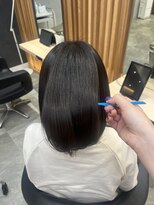 リファインド(REFINED)&nbsp;ころっとおさまるミディアムボブ　AYANO