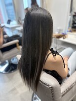 フツーロ 名駅(FUTURO)&nbsp;プルエクステでハイライト