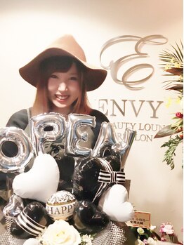 エンヴィー 町田(ENVY)の写真/女性stylist３名によるプライベートサロン♪丁寧にカウンセリングをし、女性ならではの提案で最旬ヘアに！