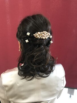 リバーズ エソシマ(River's ESOSHIMA) ハーフアップゲストスタイル