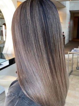 エムスラッシュ 本牧(M.SLASH) M.SLASH本牧/エアータッチ/メローグレージュ/ベージュ系カラー