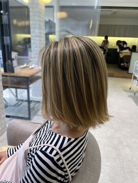 ルル カリス(lulu CHARIS) バレイヤージュ