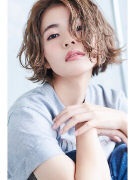 アッシュ 南万騎が原店(Ash) 切りっぱなしのウェーブボブ