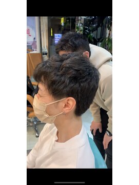 ヘアースタジオエル カット・パーマ カット・カラー