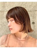 ボブ 切りっぱなしボブ 外ハネボブ ハイライトカラー