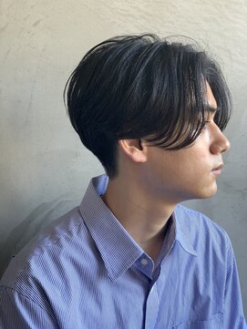 アットラブ バイ ベル(at'LAV by Belle) 短時間でセットが決まる!ツーブロックマッシュ×センターパート