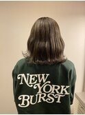 ケアブリーチオリーブグレージュカラー外はね鎖骨ボブレイヤー