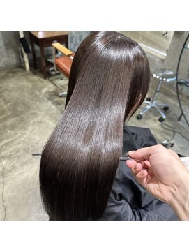 サロンドミルク 原宿(salon de MiLK) 美髪矯正で癖うねりを改善し艶カラーで秋色にしよう！