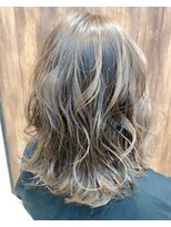 アグ ヘアー ピア 久喜青毛店(Agu hair pia)&nbsp;切りっぱなしミディアム×スモーキーベージュ