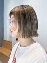 グレーベージュくびレイヤー美髪ニュアンスカラー_ba493221