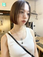 エイルミヤザキ(Ail Miyazaki) モカブラウン×切りっぱなしボブ