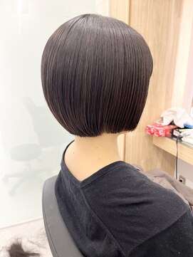 クシュ 本川越店(kusyu...) イメチェンホワイトブロンド外ハネボブ美髪ワイドバング韓国黒髪