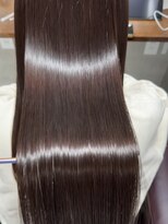 ライア 下北沢(laia) 艶髪【髪質改善 laia 下北沢 美容室 縮毛矯正】