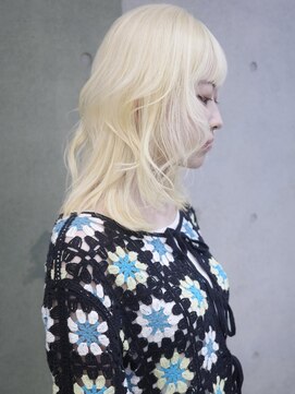 キャロルガーデンズ ボコカ 表参道(Carroll Gardens bococa) 【表参道】ブリーチ、ハイトーン、デザインカラー