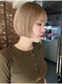 ショート丸みボブミルクティーベージュ
