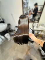 エッセンシア 表参道店(ESSENCIA)&nbsp;【髪質改善/縮毛矯正/トリートメント/酸性ストレート/カラー】