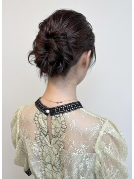 キイ ギンザ(k.e.y GINZA) 大人シニョン/結婚式ヘア/ヘアセット/銀座/新橋/銀座ヘアセット