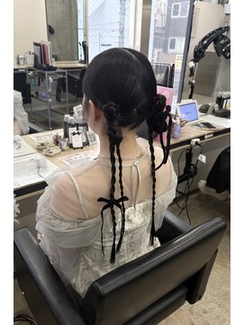 アジールヘア 赤羽駅南口店(agir hair) タイトツインヘアセットお呼ばれヘア赤羽ヘアセット