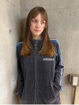 ホテリー(Hotely)&nbsp;ダブルカラー/レイヤーカット／デザインバング