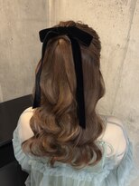 エイミー 伏見店(aemii) ハイポニーハーフアップ