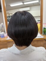 ヘアーズ サエミ スッキリ、なって対策のショートボブ♪