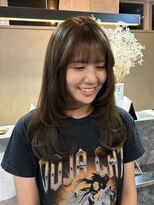アルウ(Aru)&nbsp;ふんわりロングヘア