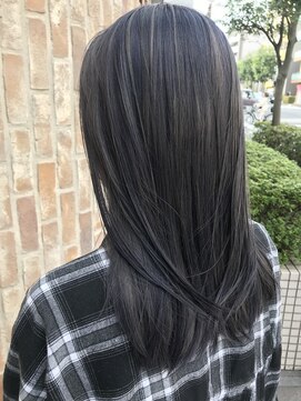 ティンク センター南 (Tink) ブルージュ