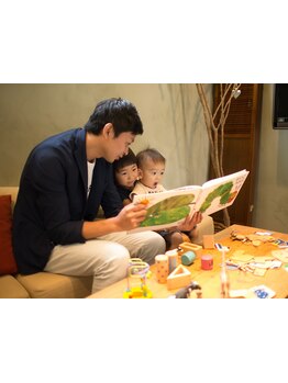 家族連れ大歓迎!!家族で一緒に待てる個室完備◎周りを気にせずお子様も安心してサロン時間を楽しめます♪