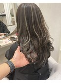 コントラストハイライト・グレージュ