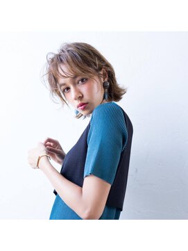 アッシュ 保土ヶ谷店(Ash) 【ヌーディーカラー】ボブカット