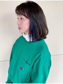 少し雰囲気変えて、深みブルーインナーカラー